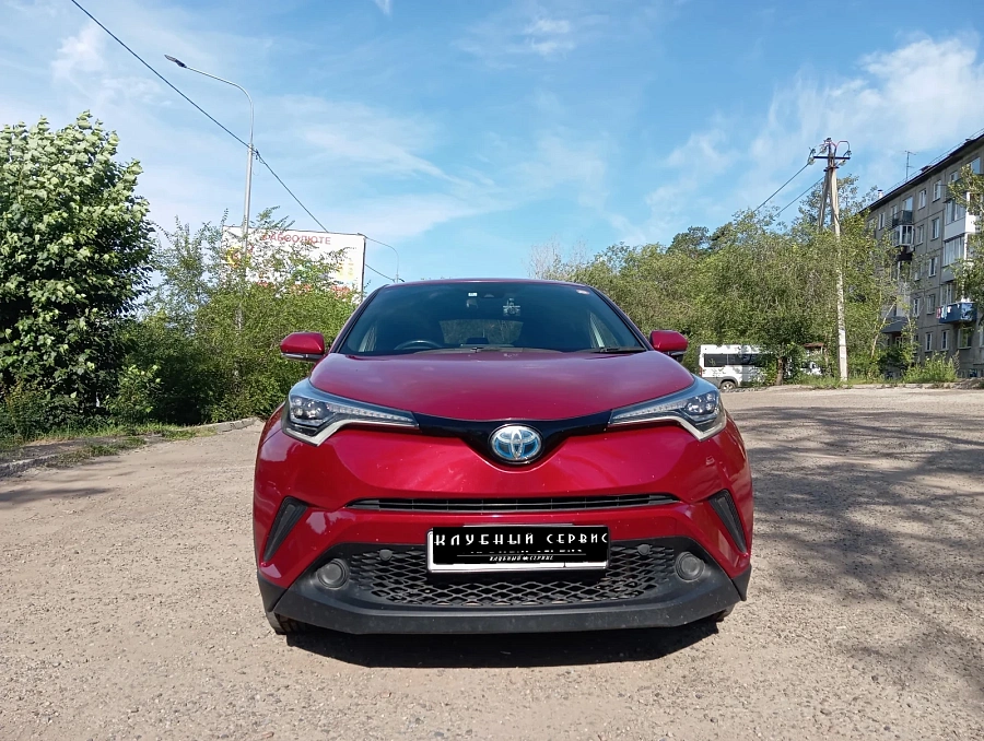 Toyota C-HR, 2018г., передний привод, вариатор