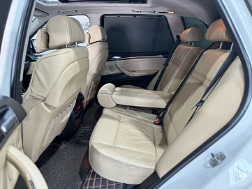 BMW X5, 2011г, передний привод, автомат