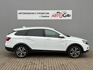 Lada (ВАЗ) , 2021г., передний привод, механика