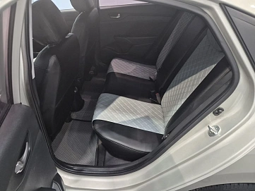 Hyundai Solaris, 2019г., передний привод, автомат