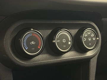 Mitsubishi Lancer, 2011г, передний привод, механика