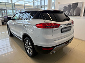 Geely Atlas, 2019г., передний привод, автомат