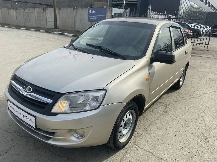 Lada (ВАЗ) Granta, 2012г., передний привод, механика