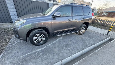 Toyota Land Cruiser Prado, 2010г, полный привод, автомат