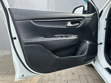 Kia Rio, 2017г., передний привод, механика