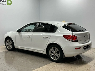 Chevrolet Cruze, 2012г, передний привод, механика