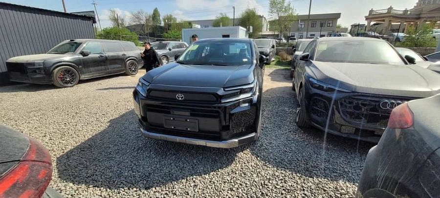 Toyota RAV4, 2026г., полный привод, вариатор