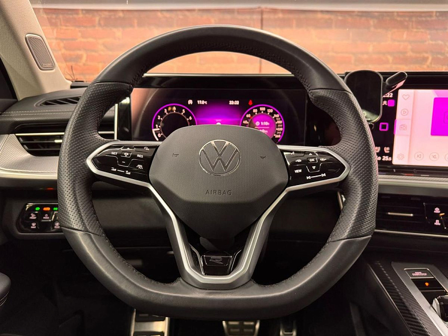 Volkswagen Tavendor, 2023г., полный привод, робот