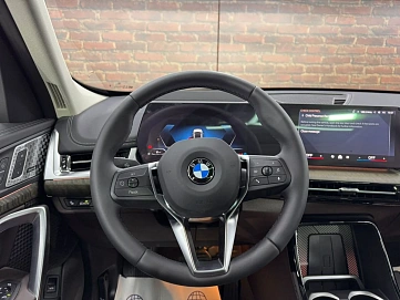 BMW X1, 2025г, полный привод, робот