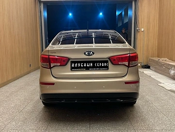 Kia Rio, 2015г, передний привод, автомат