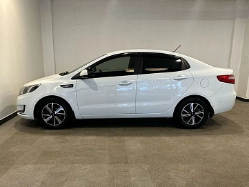 Kia Rio, 2014г, передний привод, механика