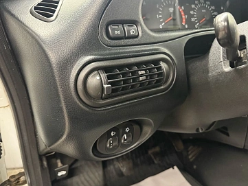 Chevrolet Niva, 2015г, полный привод, механика