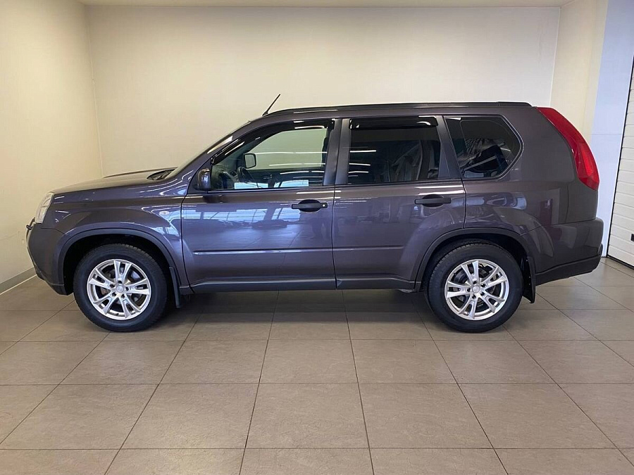 Nissan , 2012г., передний привод, автомат