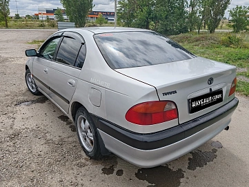 Toyota Avensis, 1999г, передний привод, механика