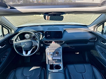 Hyundai Santa Fe, 2021г, передний привод, автомат
