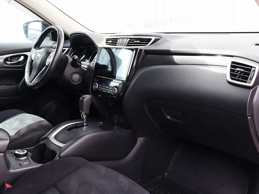 Nissan X-Trail, 2016г., передний привод, вариатор