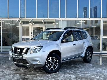 Nissan Terrano, 2015г, передний привод, механика