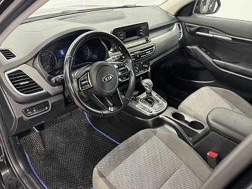 Kia Seltos, 2021г, передний привод, автомат