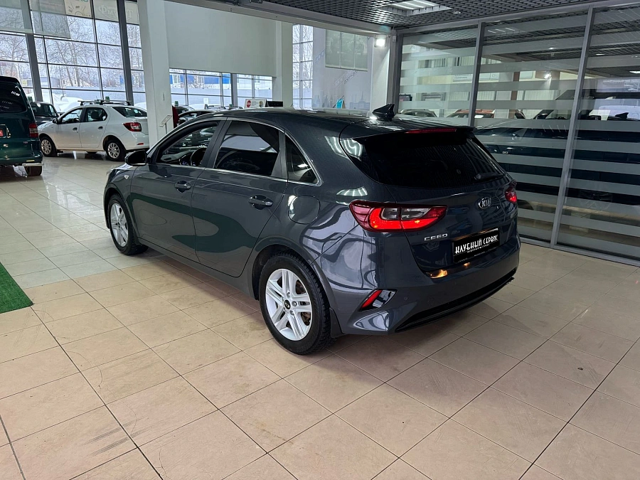 Kia Ceed, 2018г., передний привод, робот