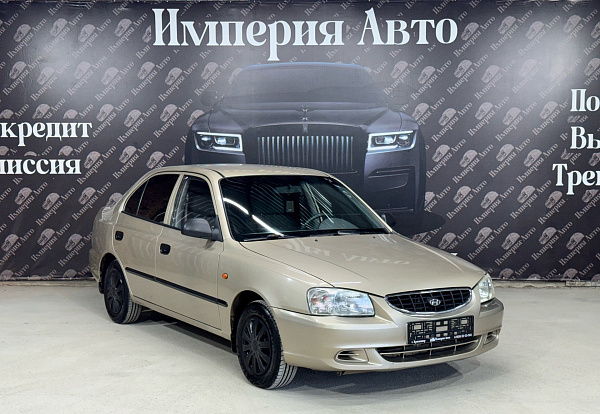 Hyundai Accent, 2003г., передний привод, автомат