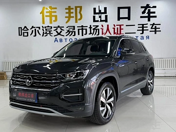 Volkswagen Tayron, 2022г, передний привод, робот