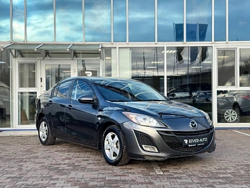 Mazda 3, 2011г, передний привод, автомат