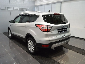 Ford Kuga, 2017г, передний привод, автомат