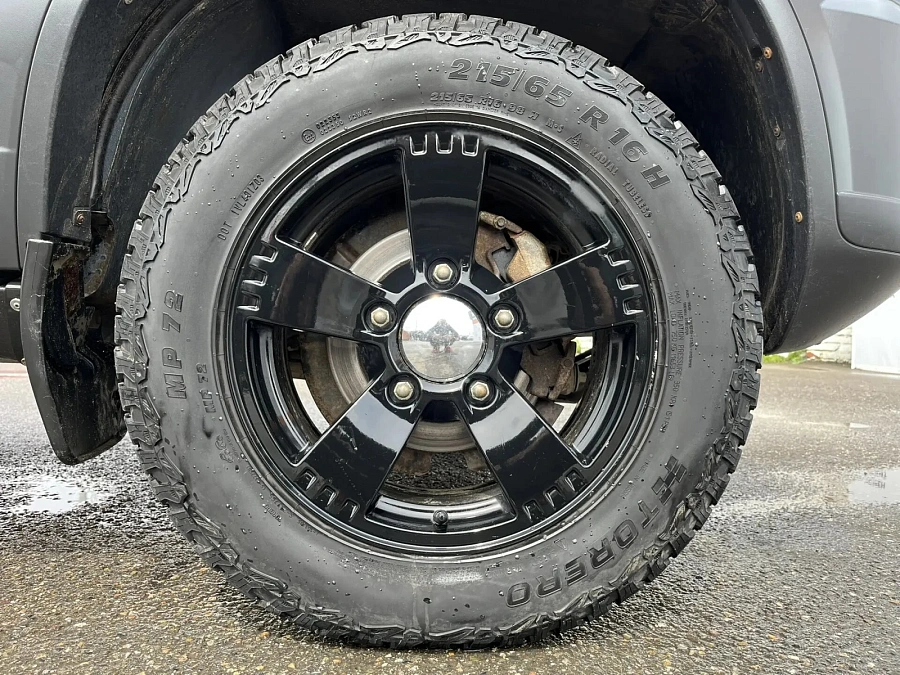 Chevrolet Niva, 2015г., полный привод, механика