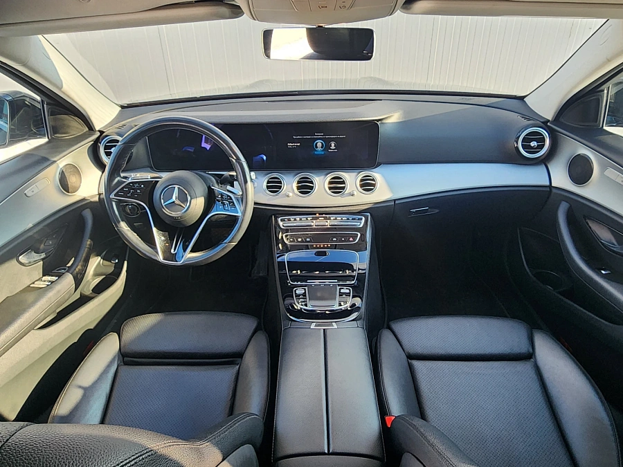 Mercedes-Benz E-Класс, 2021г., задний привод, автомат
