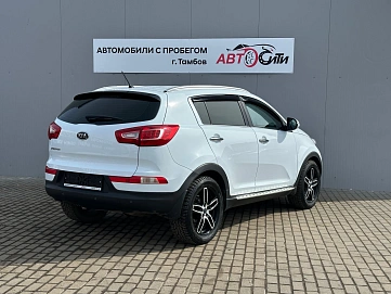 Kia Sportage, 2011г, передний привод, механика