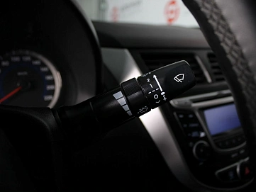 Hyundai Solaris, 2013г., передний привод, автомат