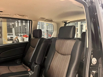 Nissan Serena, 2015г, передний привод, вариатор