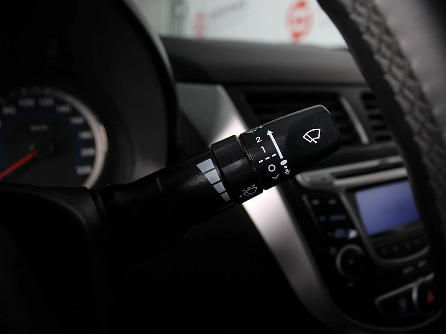 Hyundai Solaris, 2013г., передний привод, автомат
