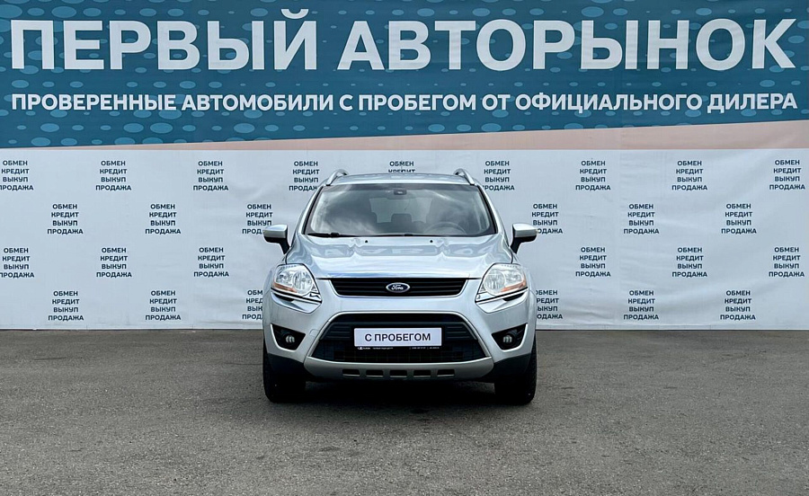 Ford Kuga, 2011г., передний привод, автомат