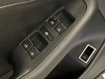 Volkswagen Jetta, 2013г, передний привод, механика