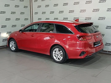 Kia Ceed, 2020г, передний привод, автомат