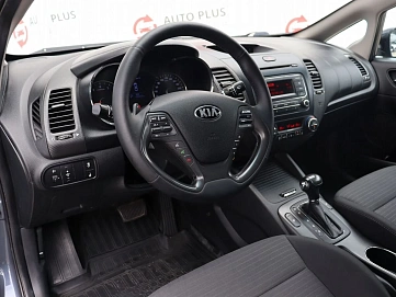 Kia Cerato, 2013г, передний привод, автомат