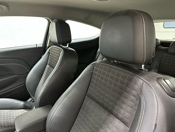 Opel , 2013г., передний привод, автомат