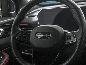 Geely Coolray, 2023г, передний привод, робот