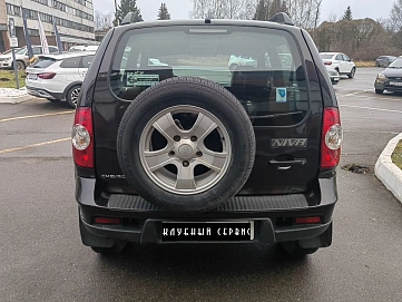 Chevrolet Niva, 2012г, полный привод, механика