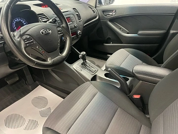 Kia Cerato, 2013г., передний привод, автомат
