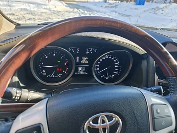 Toyota Land Cruiser, 2014г, полный привод, автомат