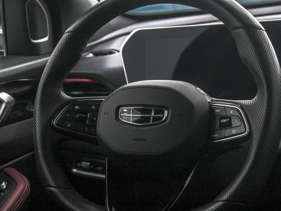 Geely Coolray, 2023г., передний привод, робот