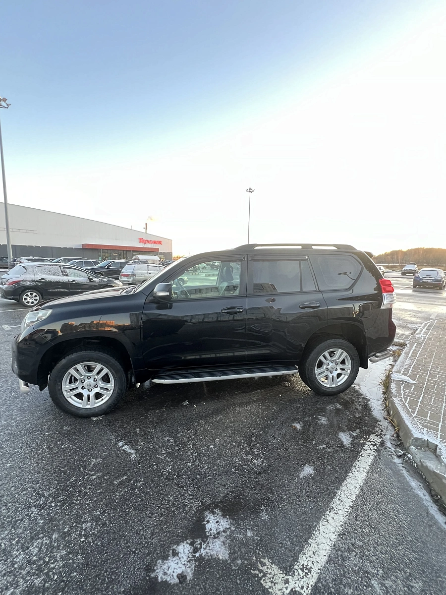 Toyota Land Cruiser Prado, 2011г., полный привод, автомат