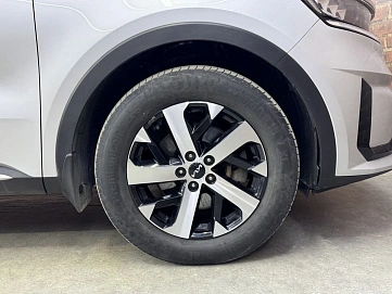 Kia Sorento, 2023г, полный привод, робот