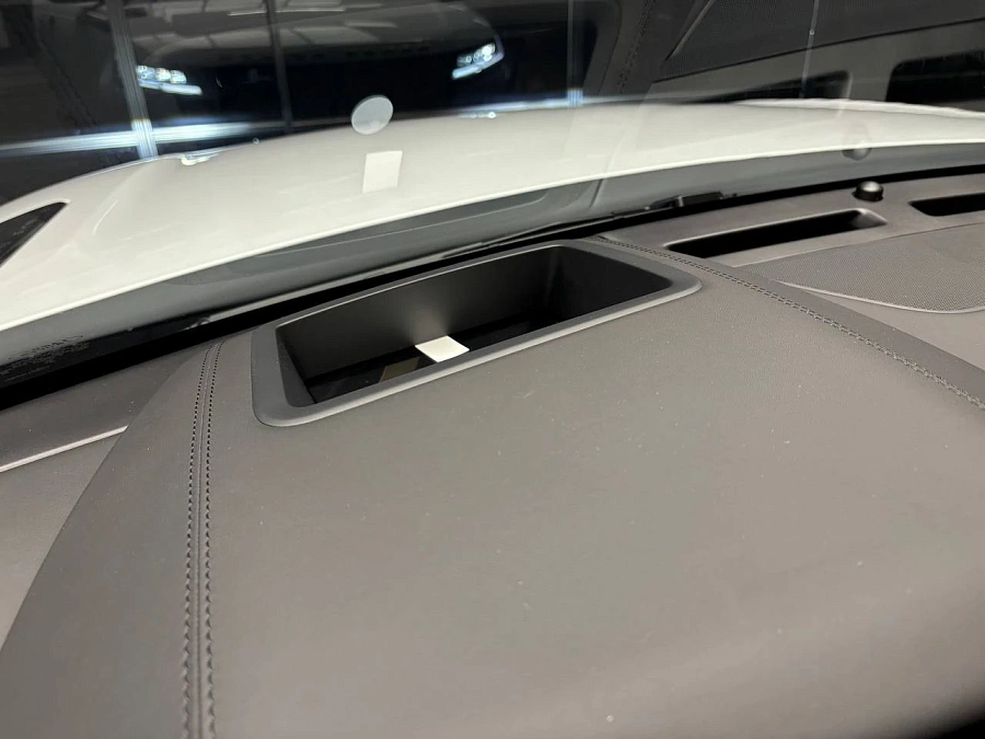 Land Rover Range Rover Velar, 2025г., полный привод, автомат