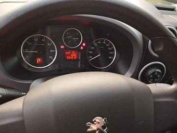 Peugeot Partner, 2021г, передний привод, автомат