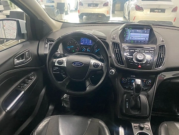 Ford Kuga, 2016г, передний привод, автомат