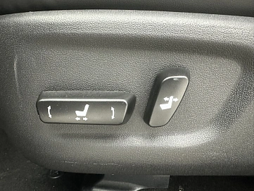 Lexus NX, 2021г, передний привод, вариатор