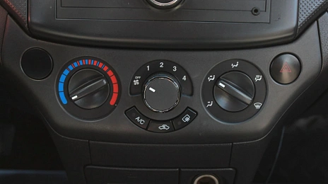 Chevrolet Aveo, 2007г., передний привод, механика